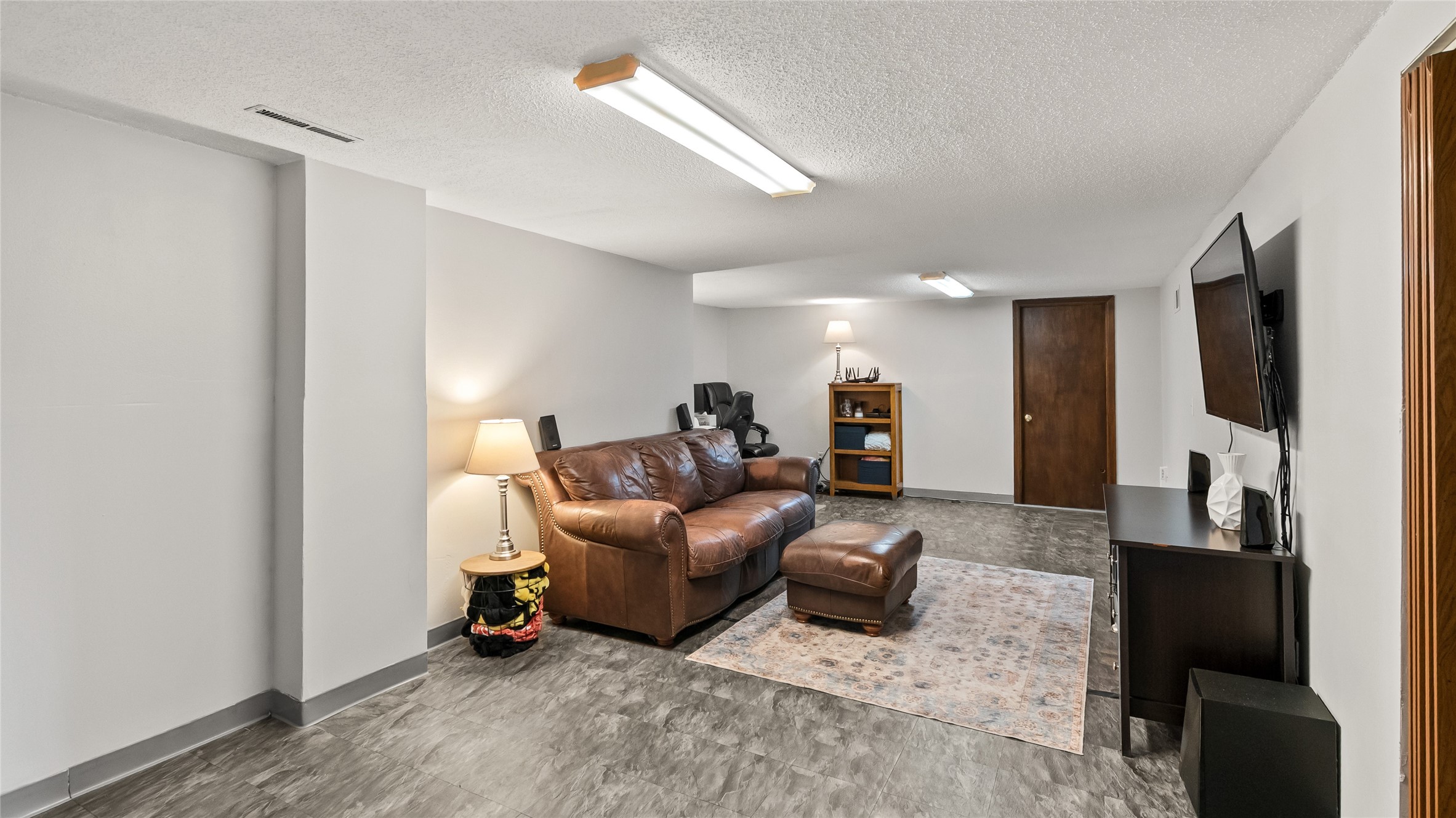 317 NW Morningside Drive