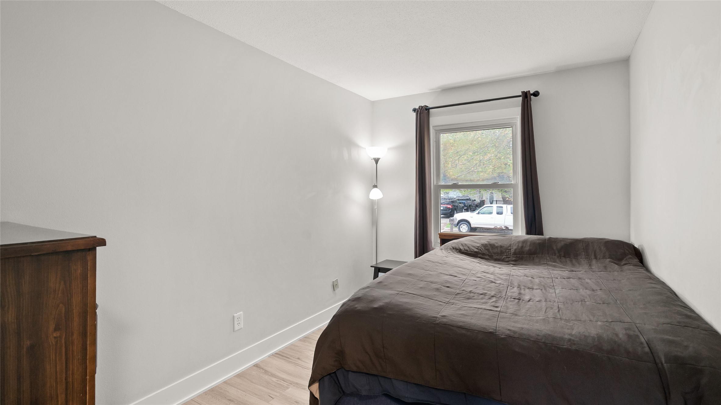 317 NW Morningside Drive
