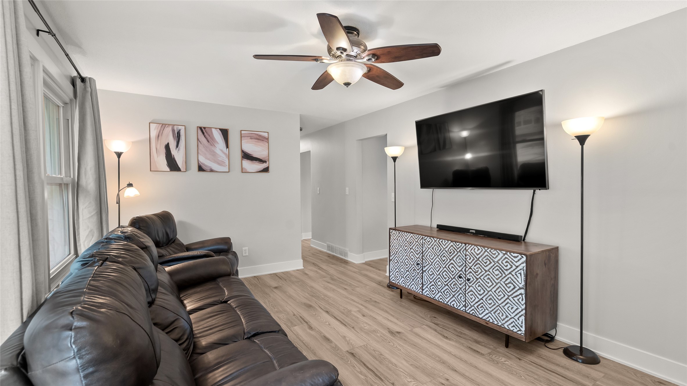 317 NW Morningside Drive