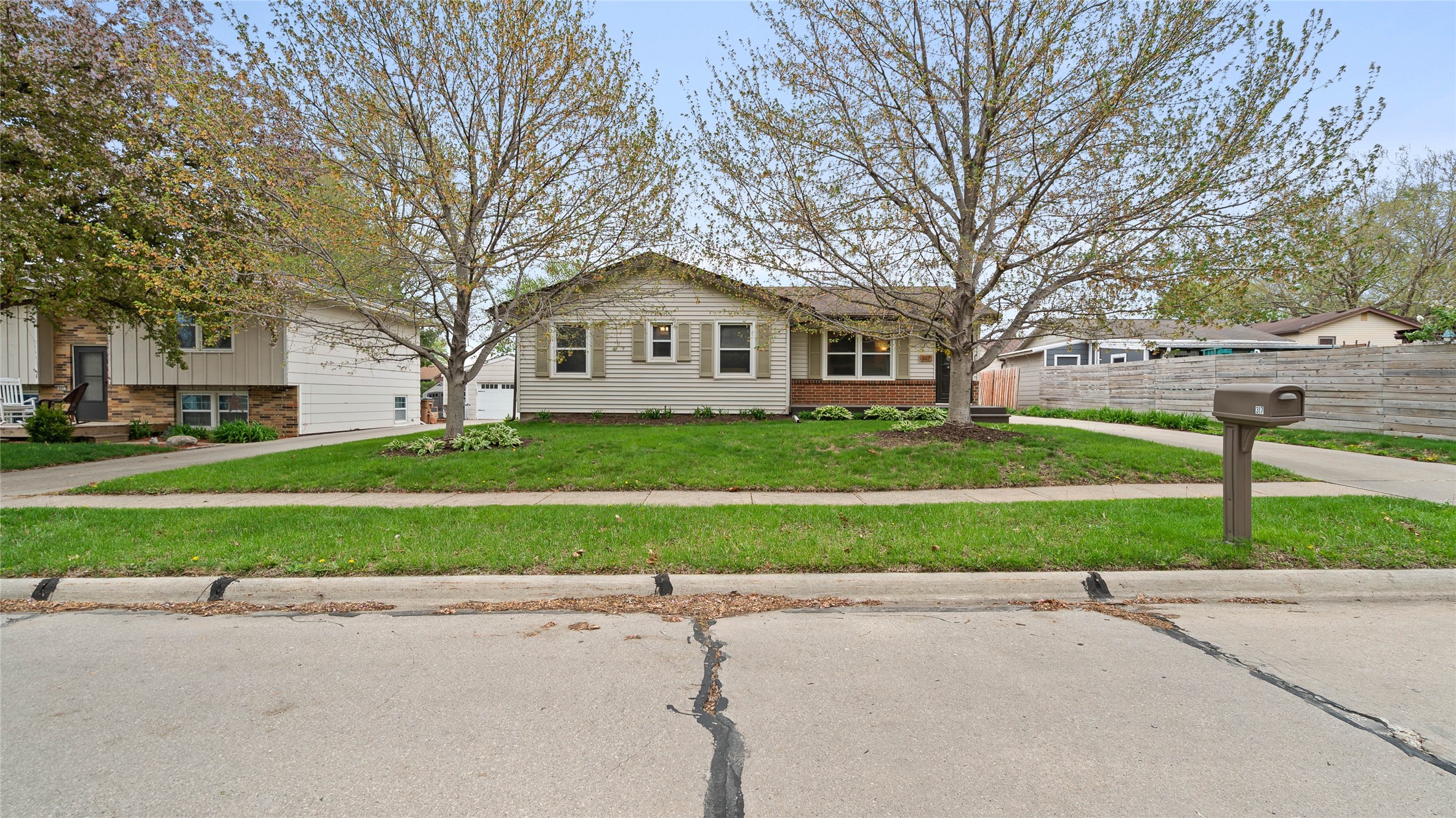 317 NW Morningside Drive