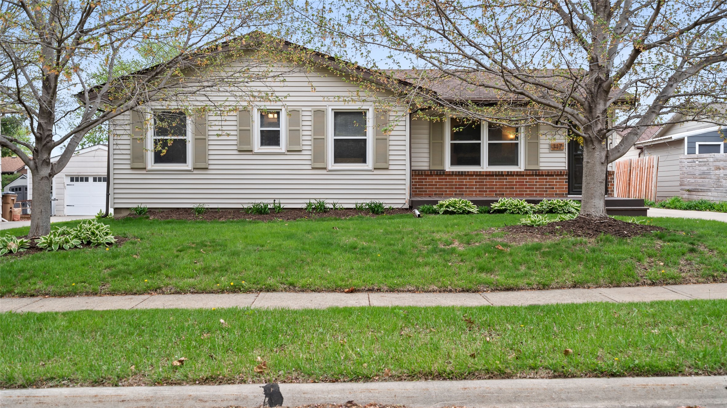 317 NW Morningside Drive