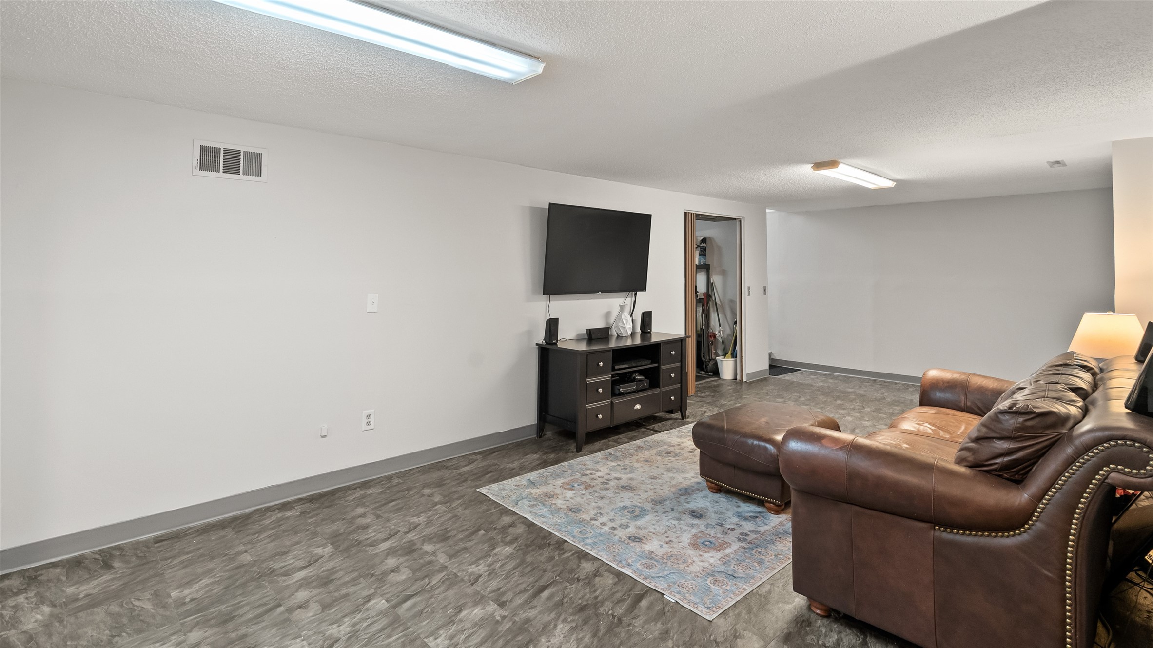 317 NW Morningside Drive