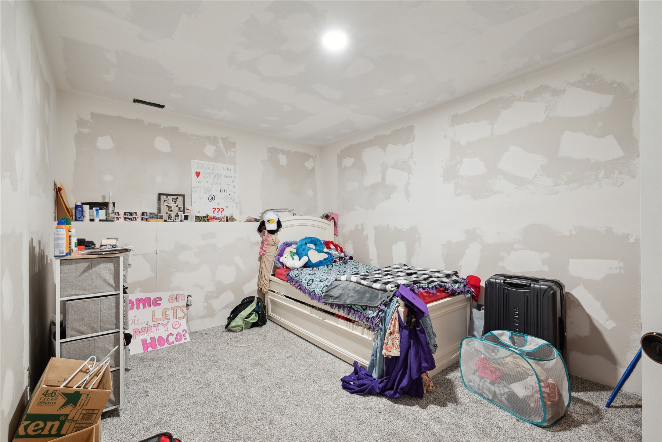 725 SE Pleasant View Drive