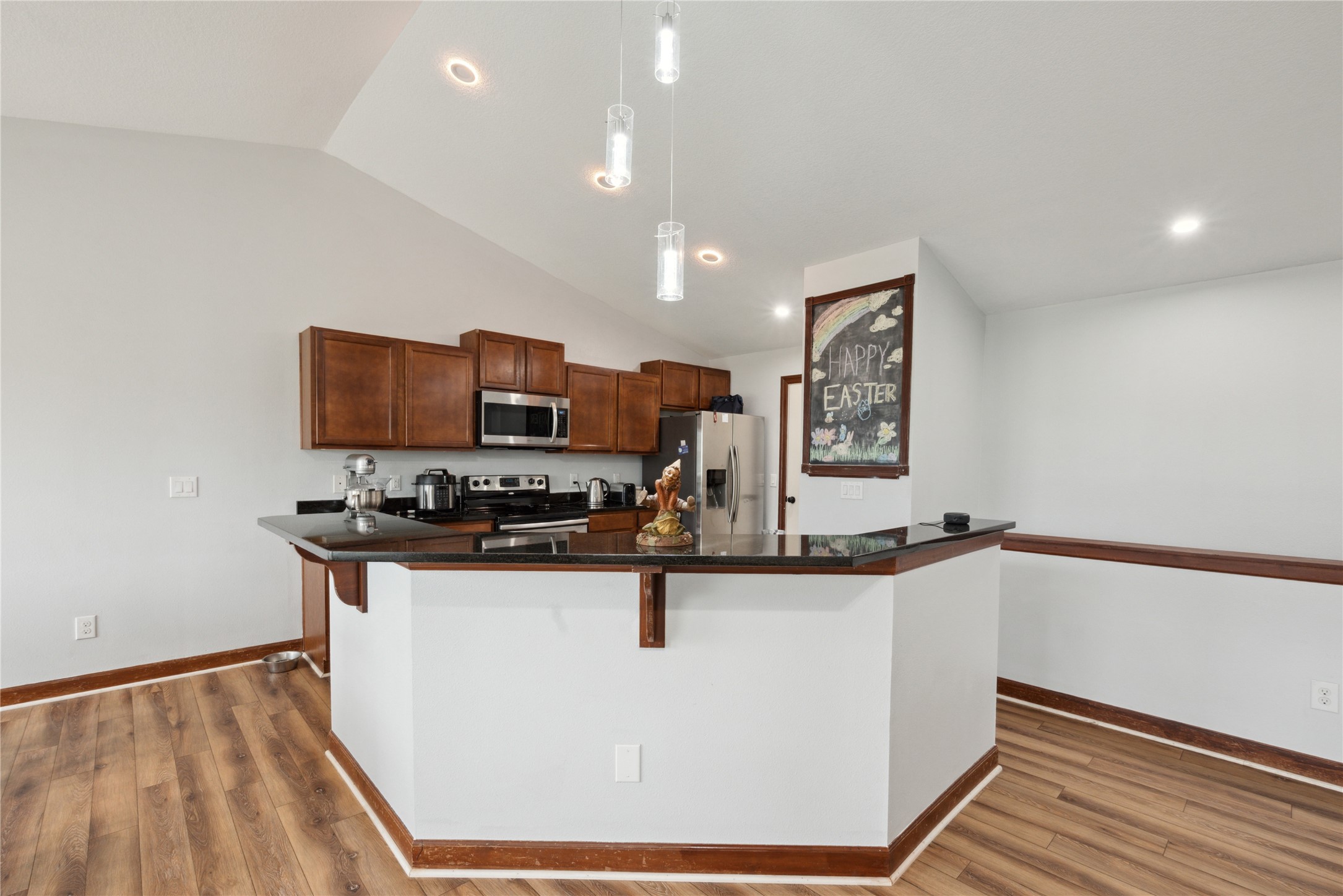 725 SE Pleasant View Drive