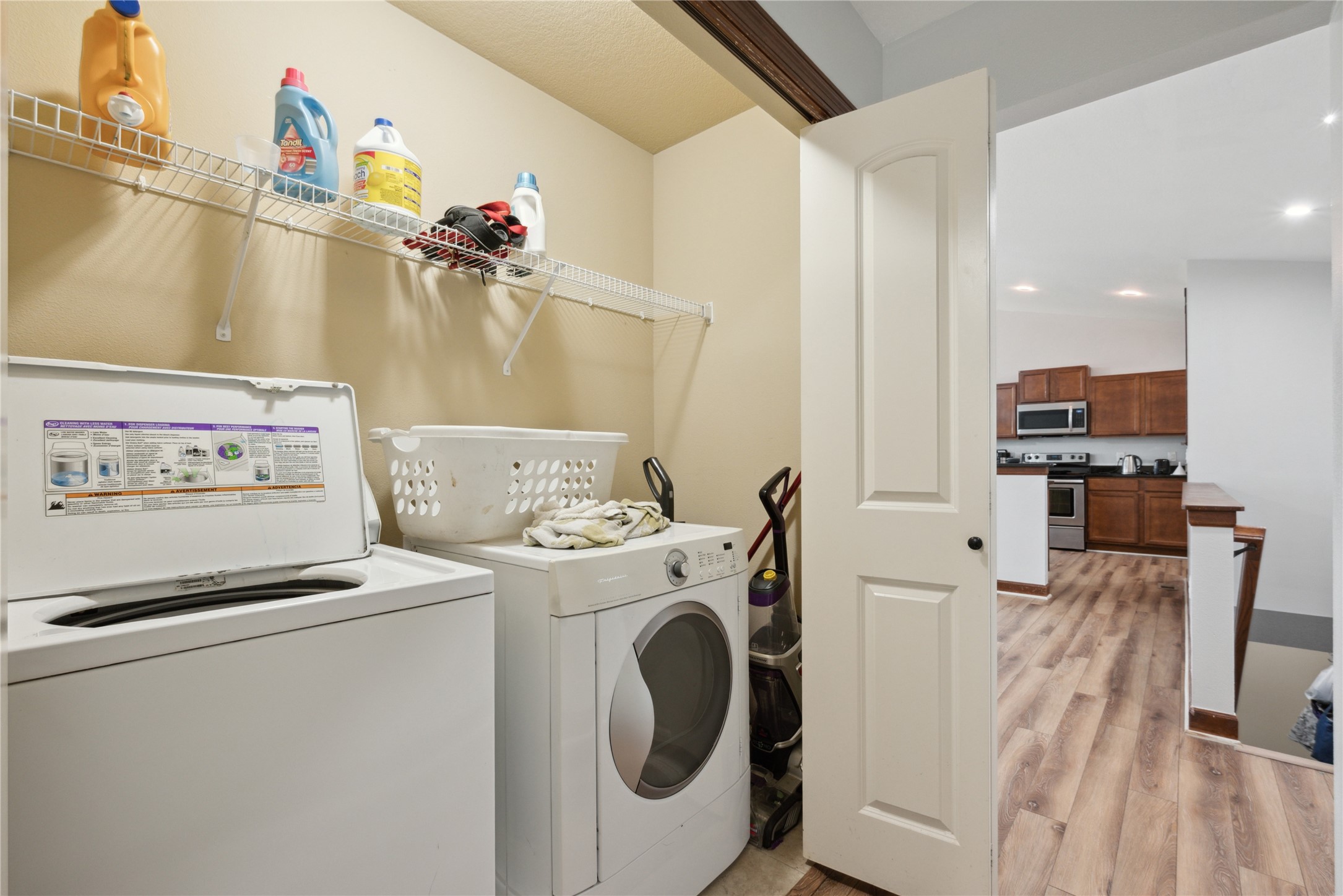 725 SE Pleasant View Drive