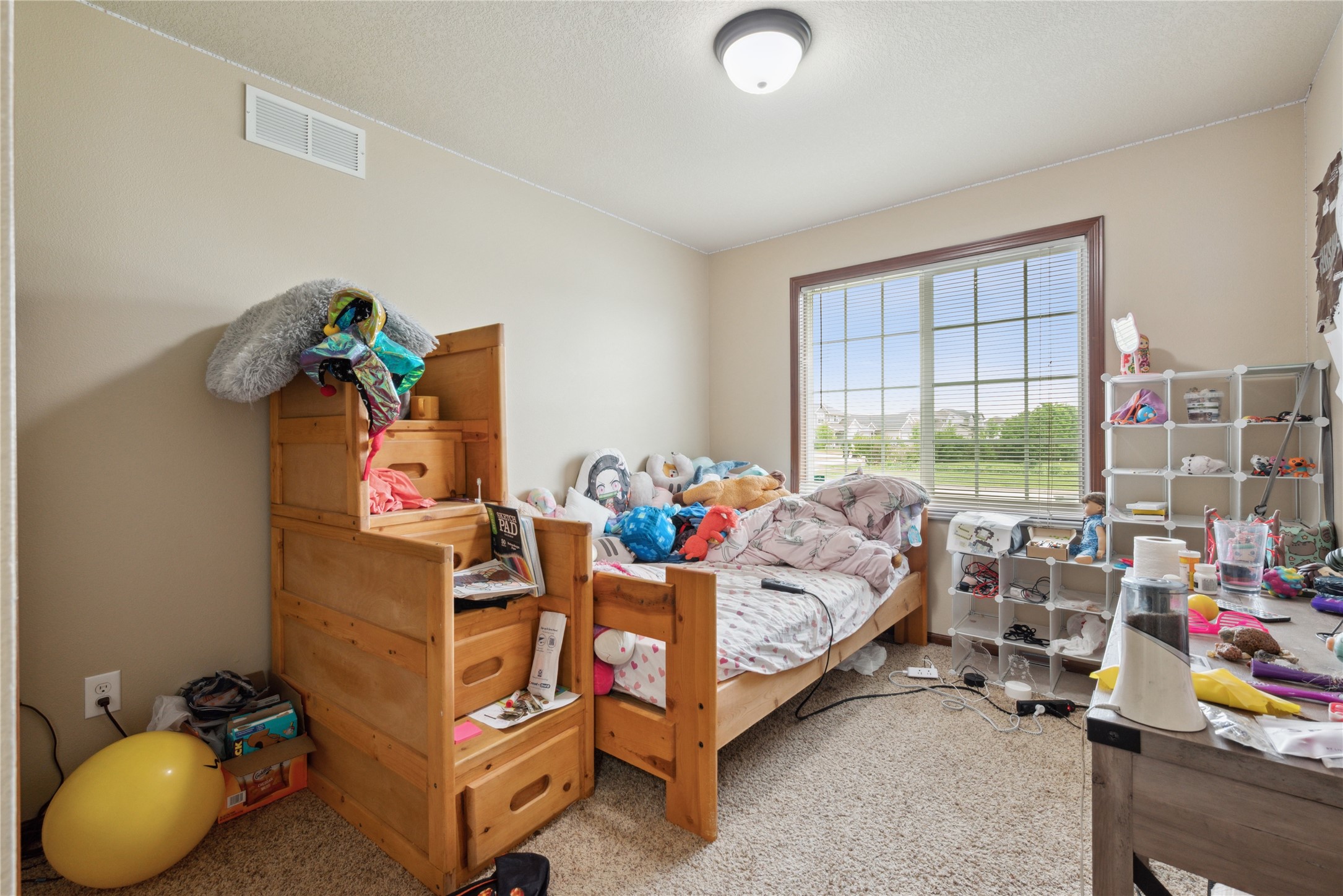 725 SE Pleasant View Drive