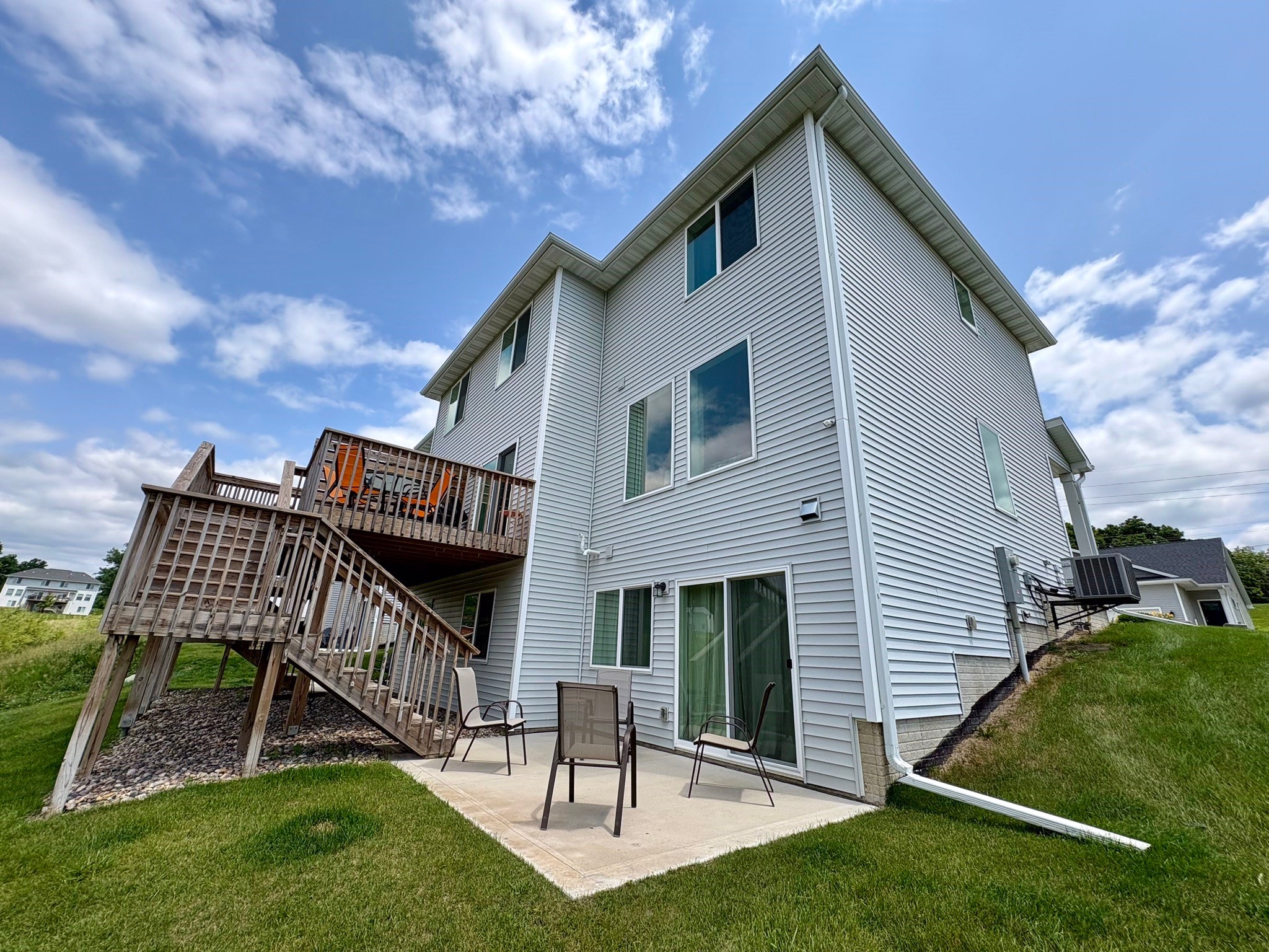 30 Keeneland Court