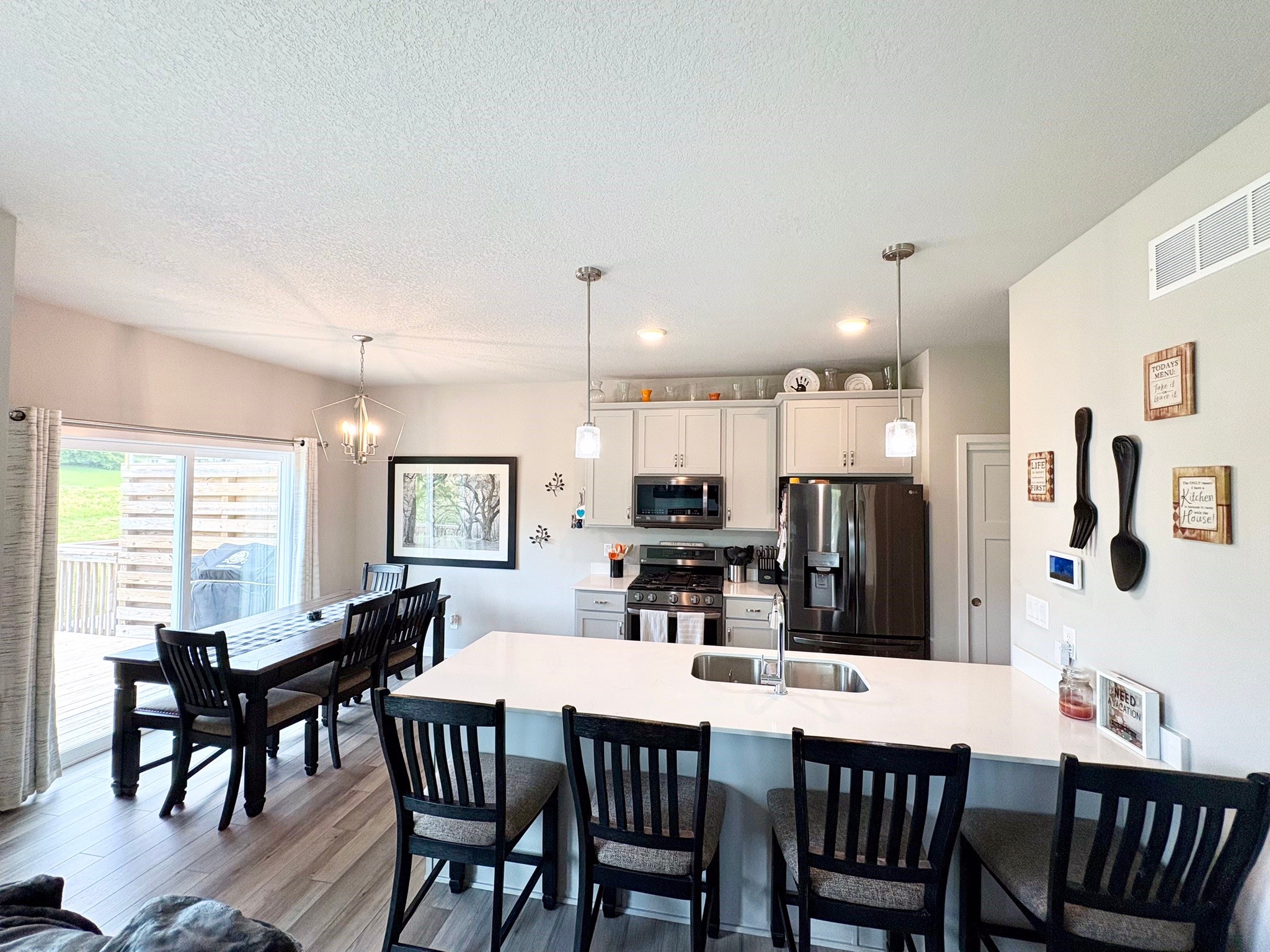 30 Keeneland Court