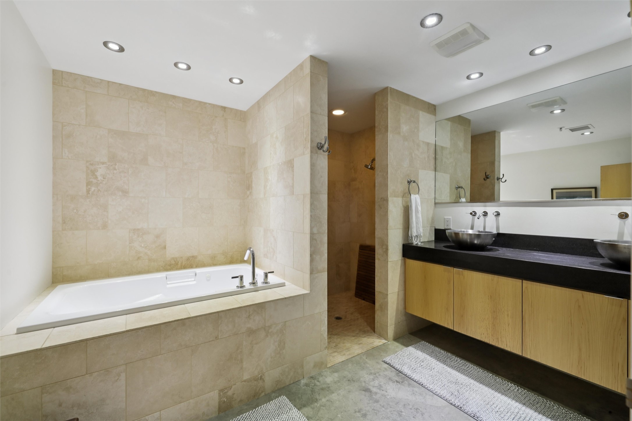 120 SW 5th Street 503