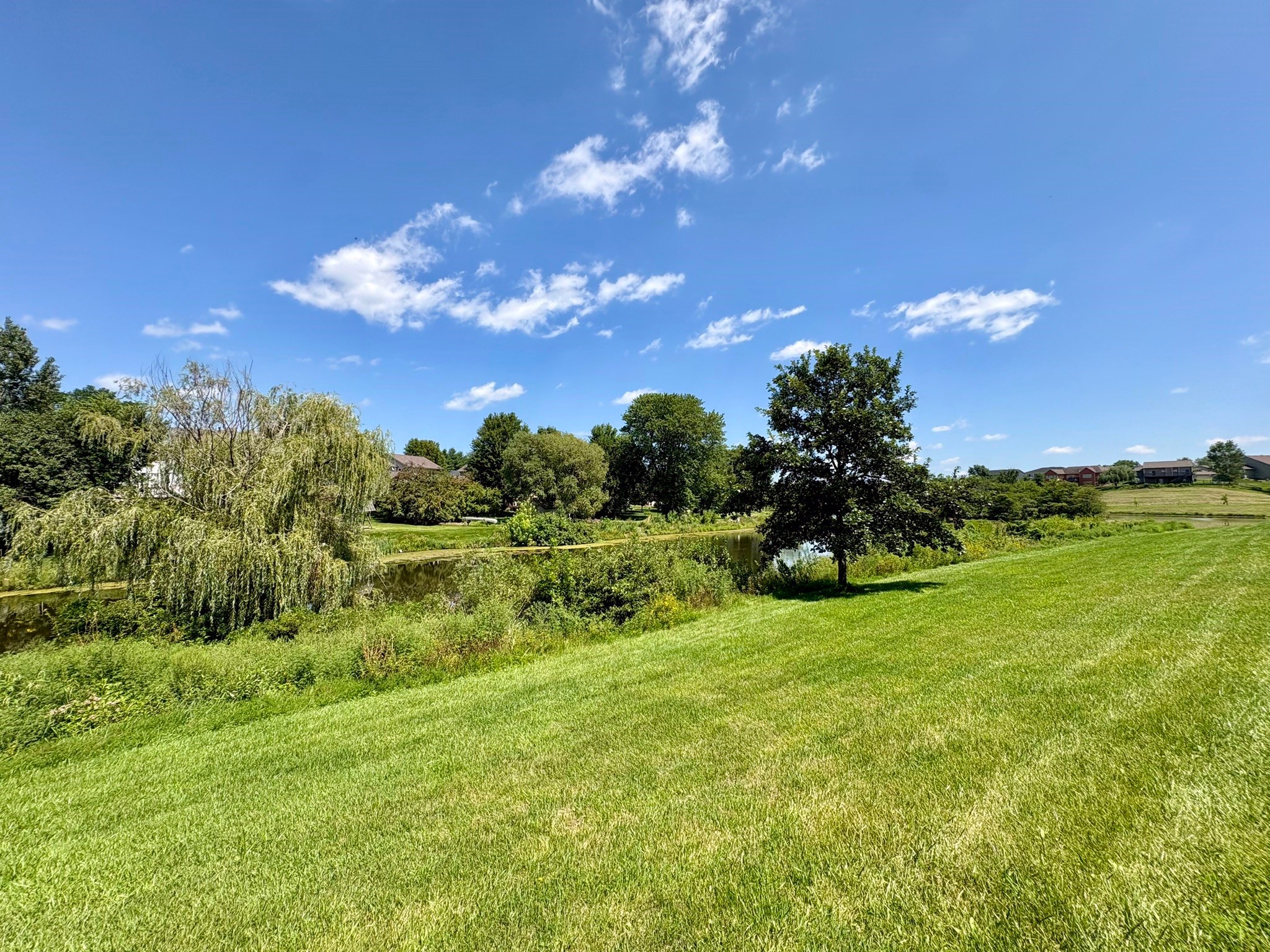 6701 Three Lakes Parkway