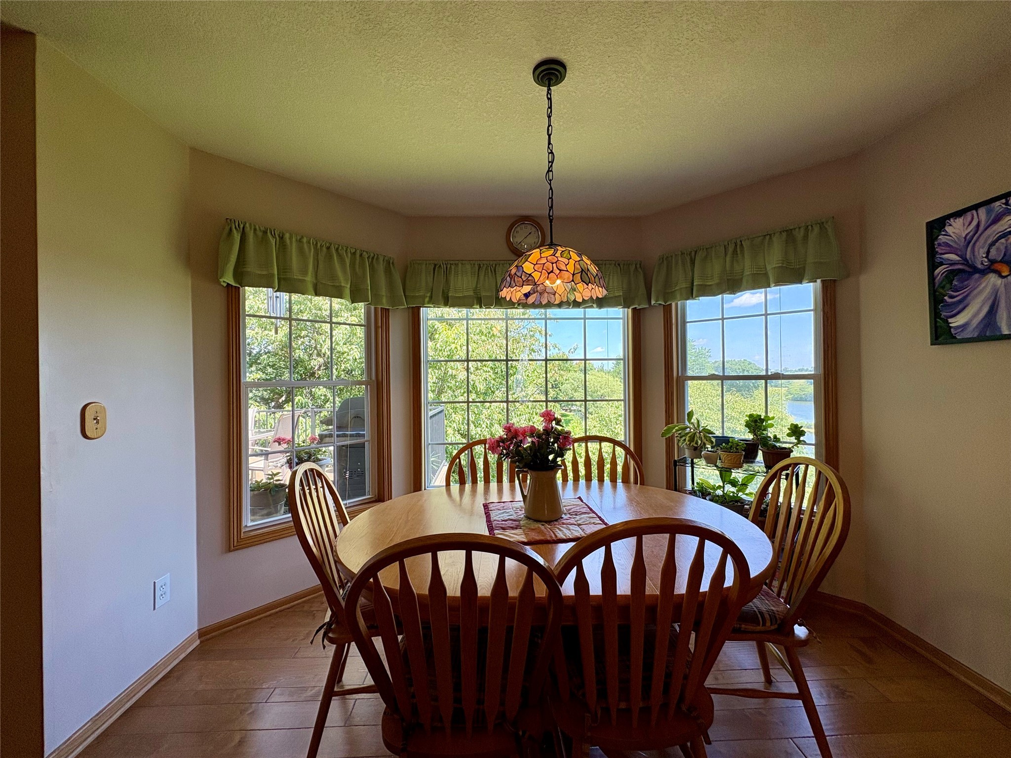 6701 Three Lakes Parkway