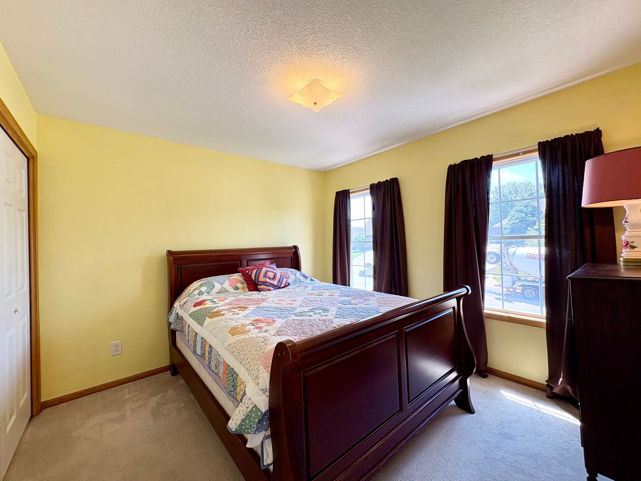 6701 Three Lakes Parkway