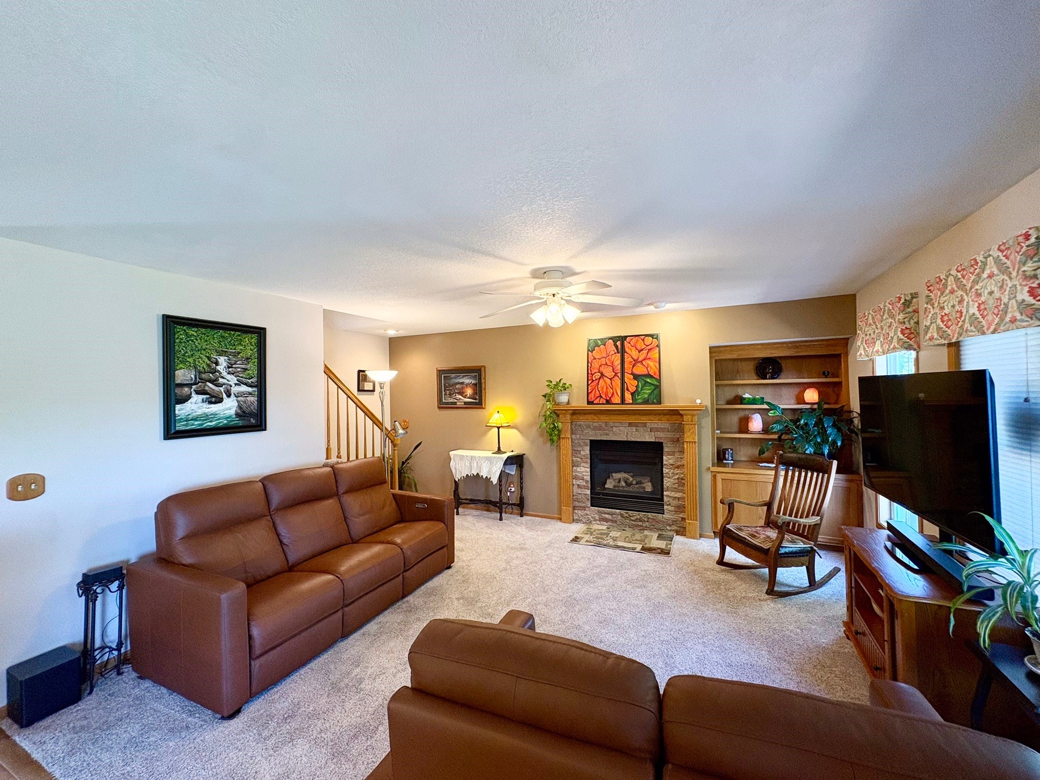 6701 Three Lakes Parkway