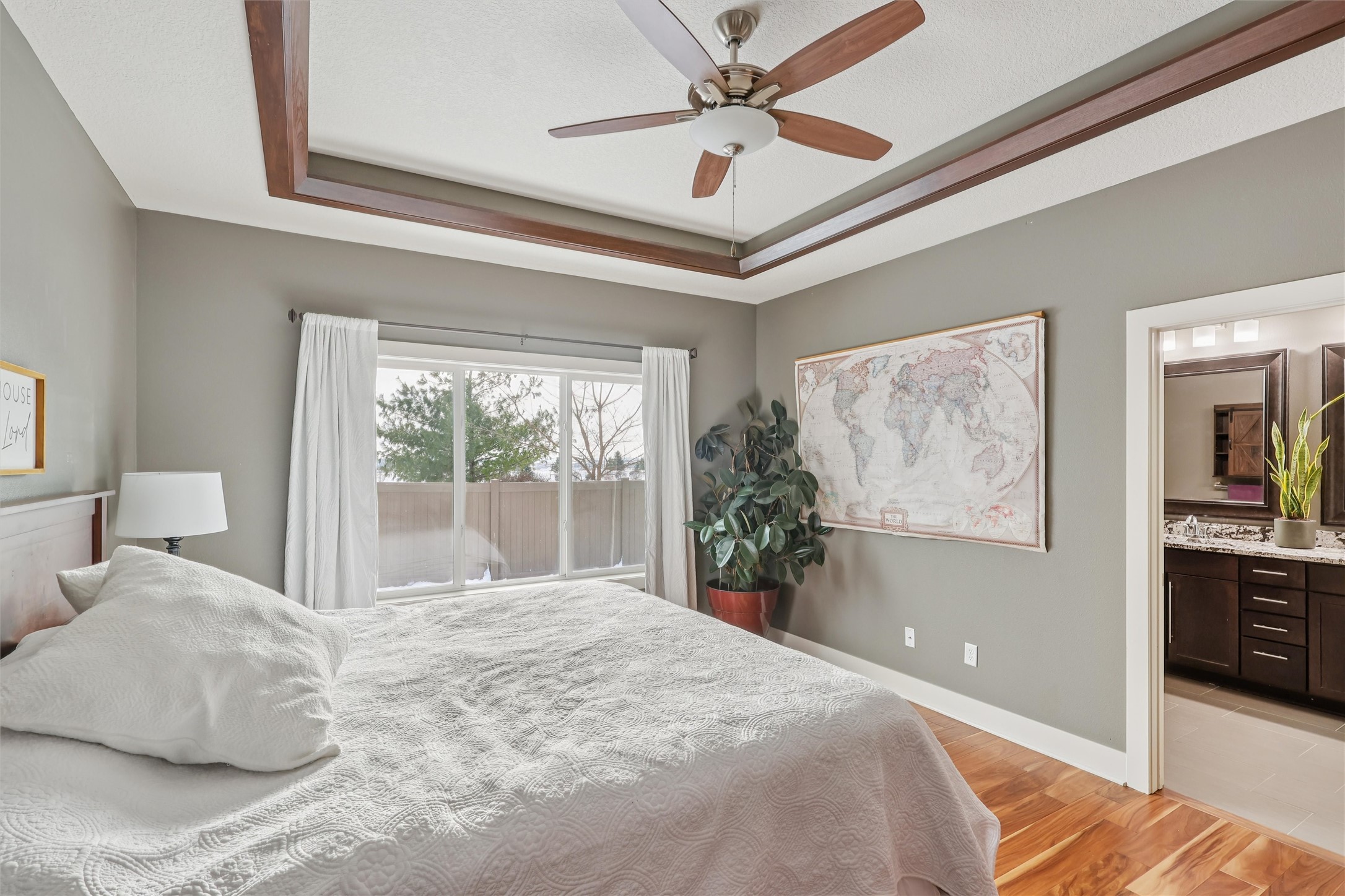 8202 Sky View Circle