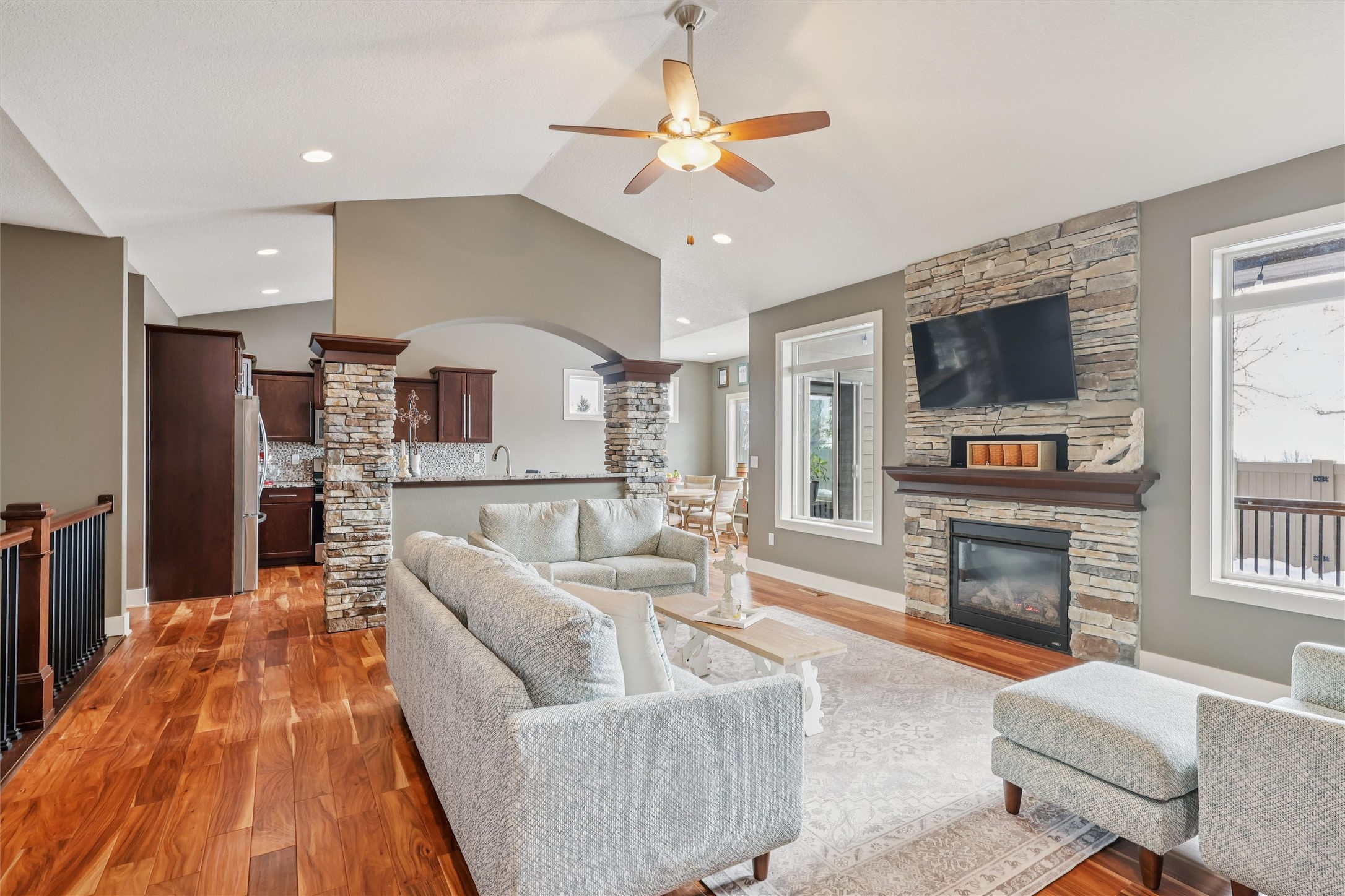 8202 Sky View Circle