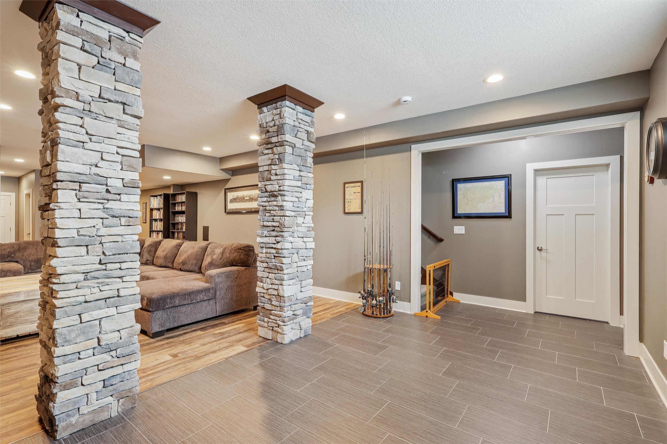 8202 Sky View Circle