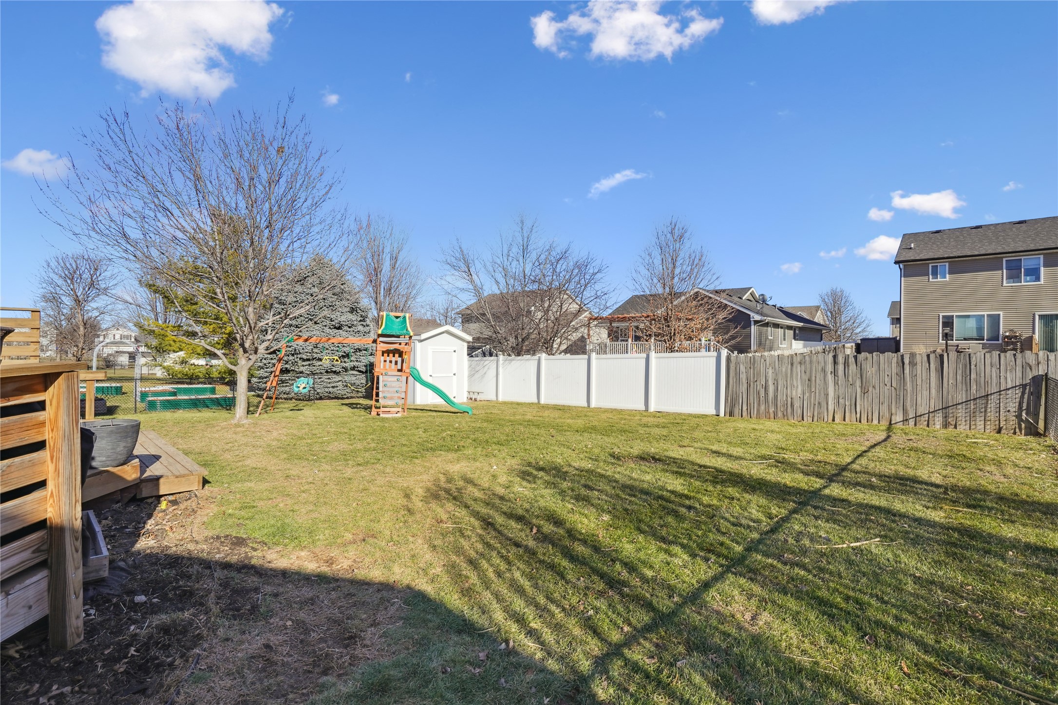 1885 SE Florence Drive