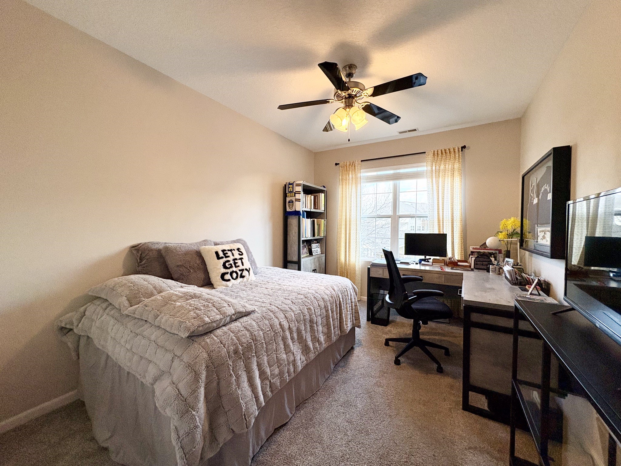 1329 SE University Avenue 206