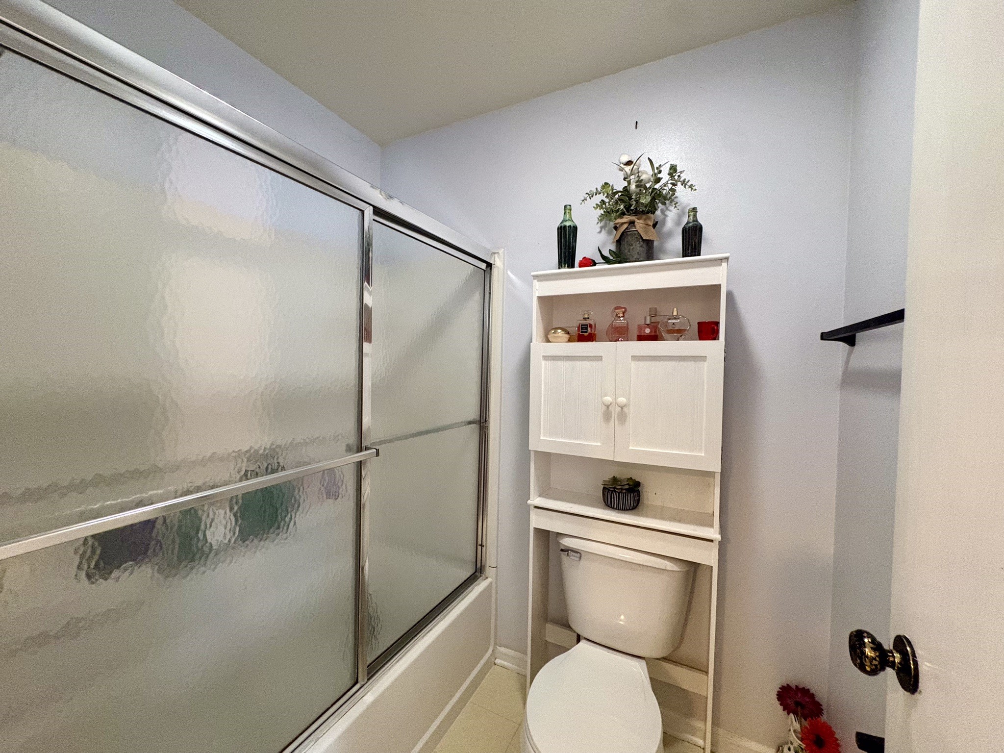 2401 E Glenwood Drive