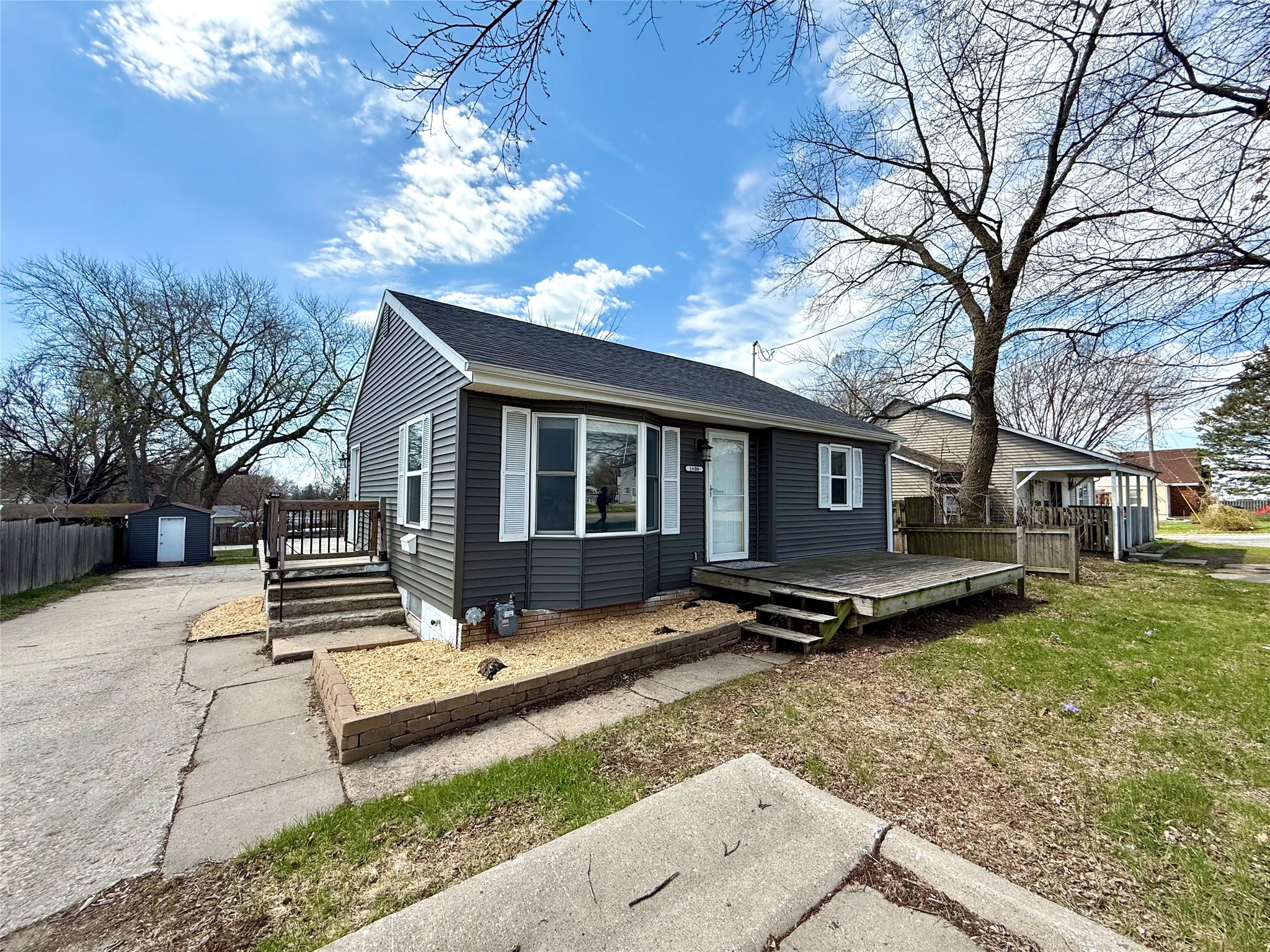 1606 Army Post Road