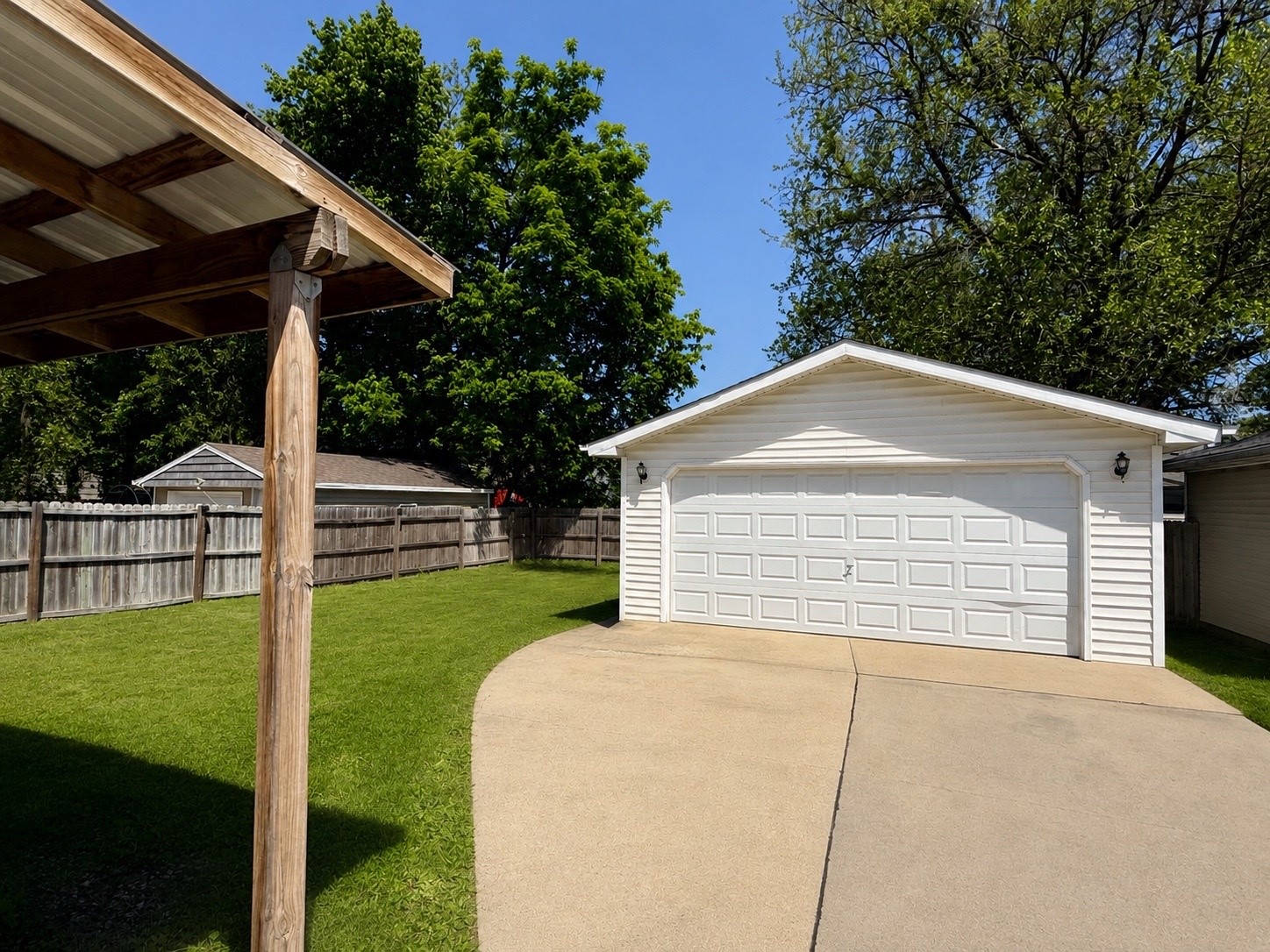 613 SW 61st Street