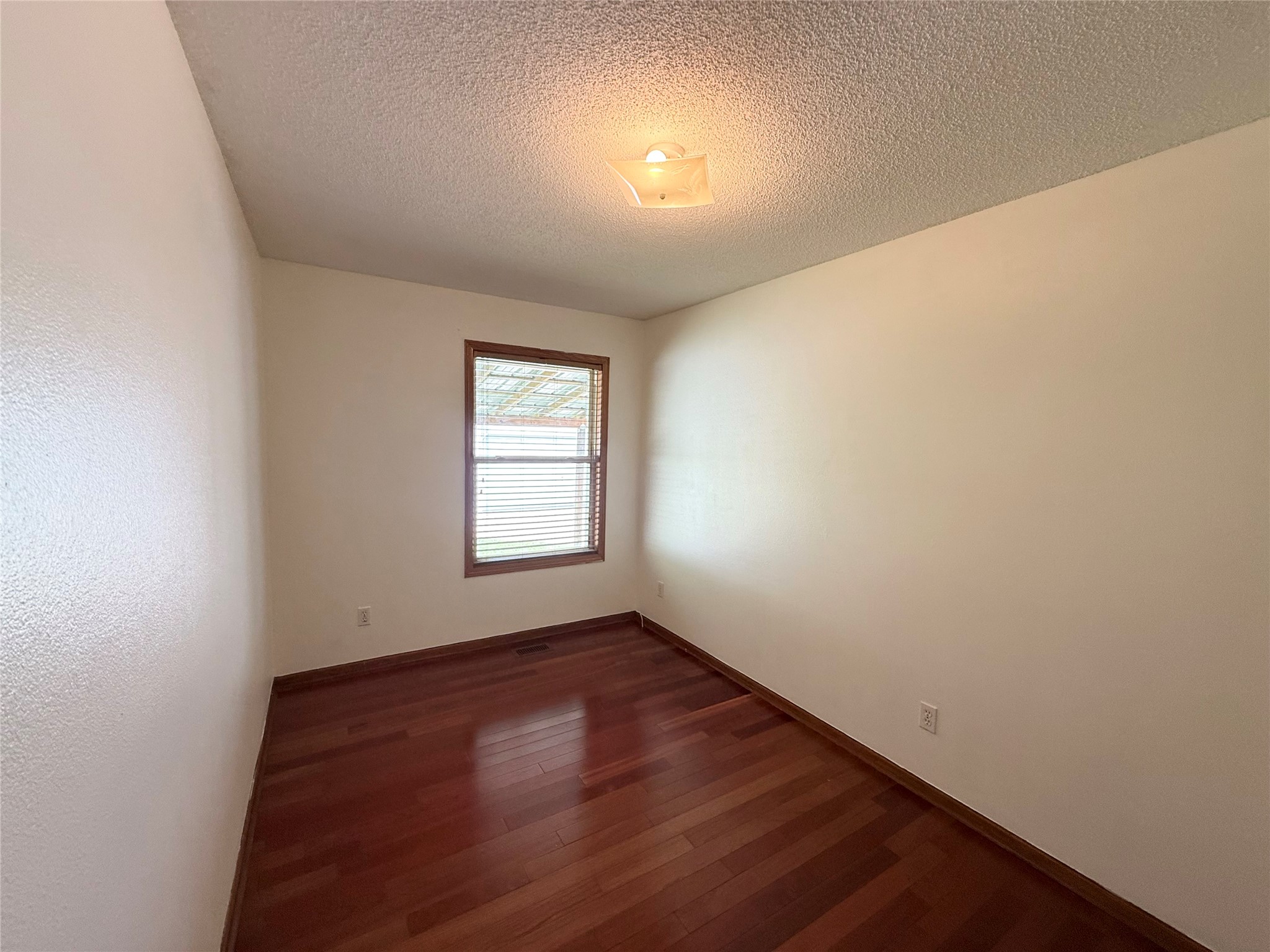 613 SW 61st Street