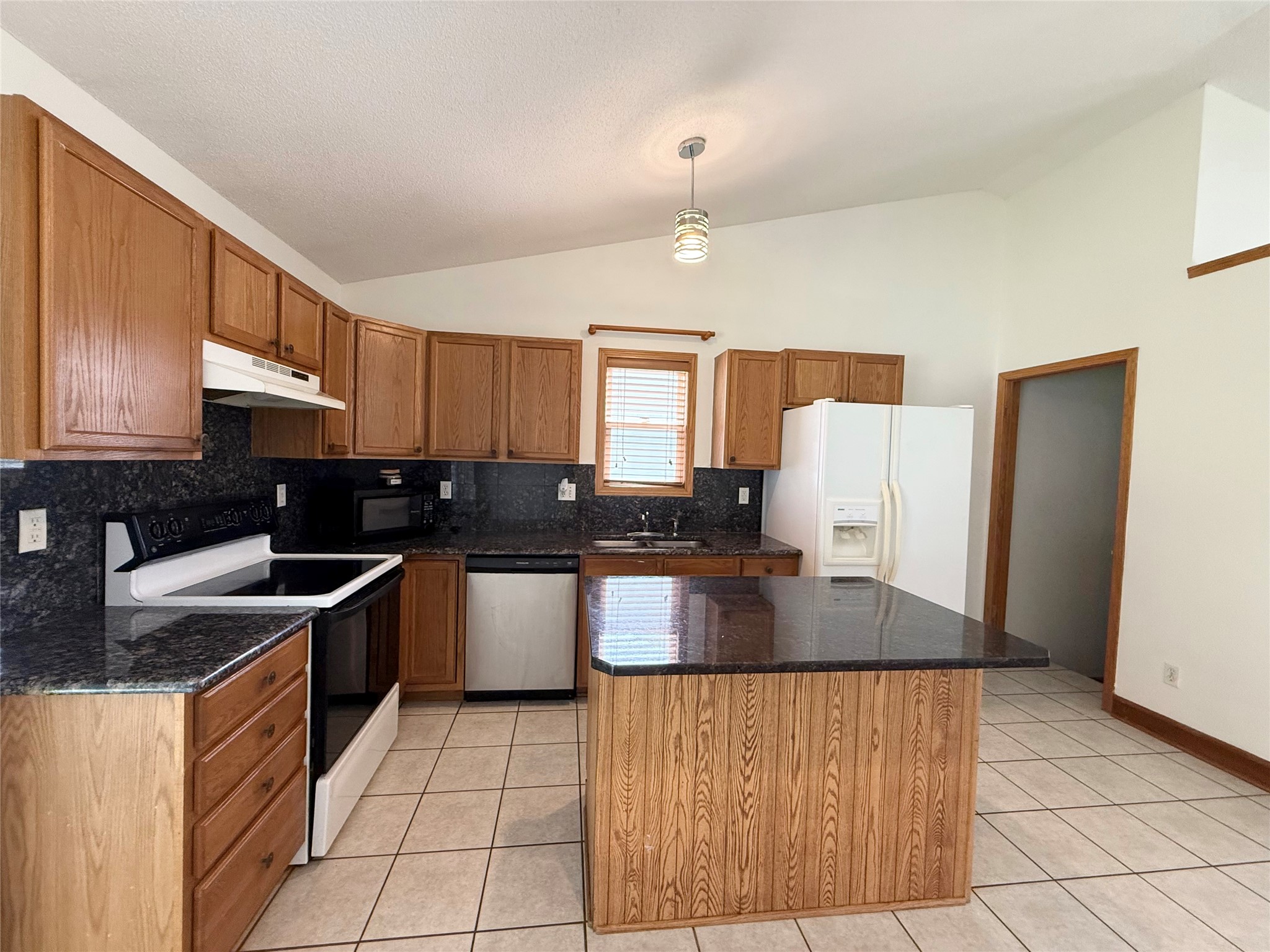 613 SW 61st Street