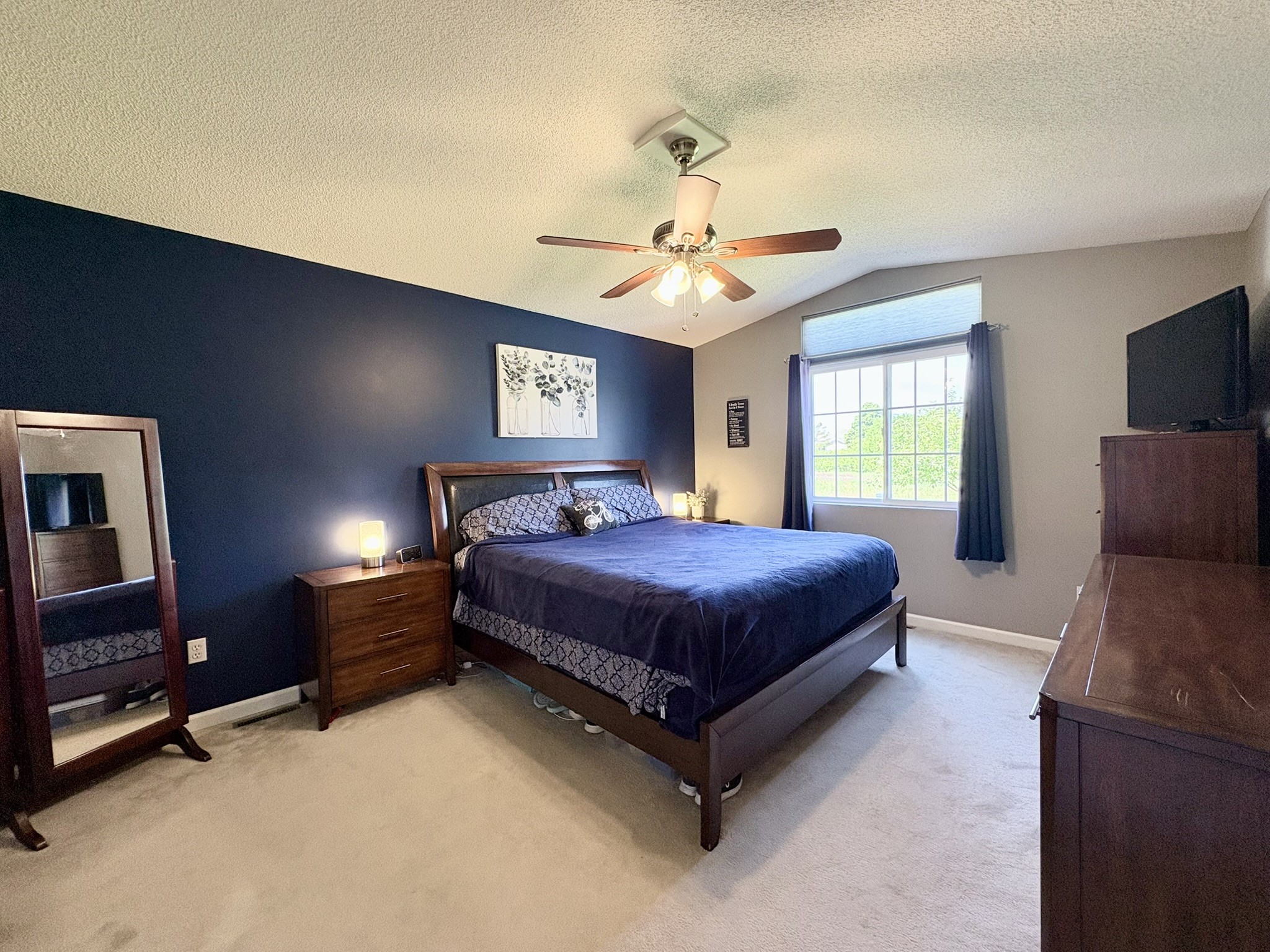 5482 Longview Court 4