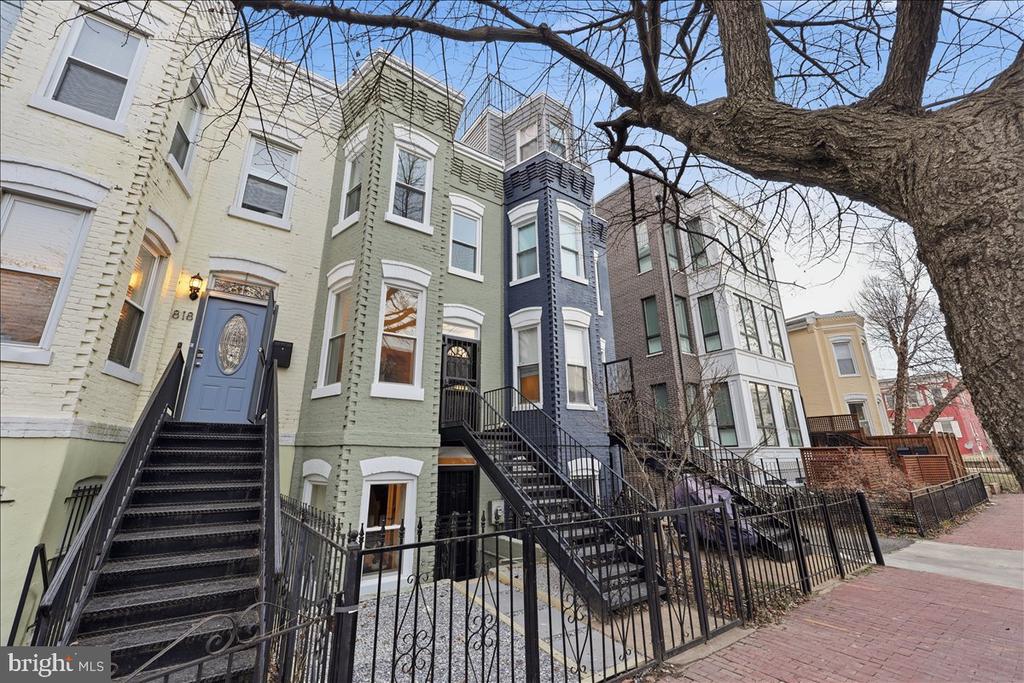 820 13TH STREET NE