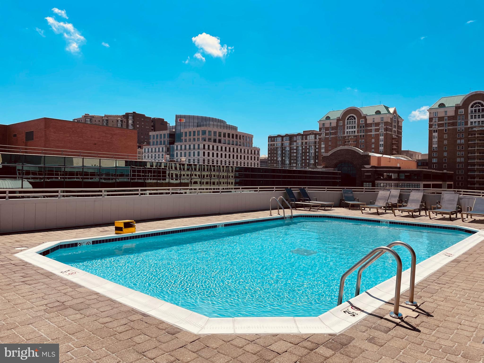 1001 N Vermont St #304