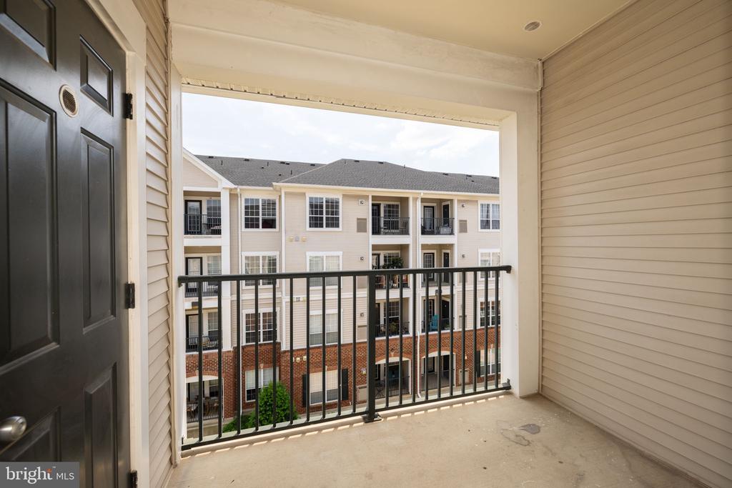 4850 EISENHOWER AVENUE 409