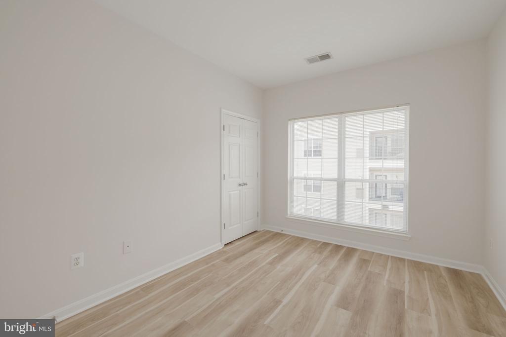 4850 EISENHOWER AVENUE 409