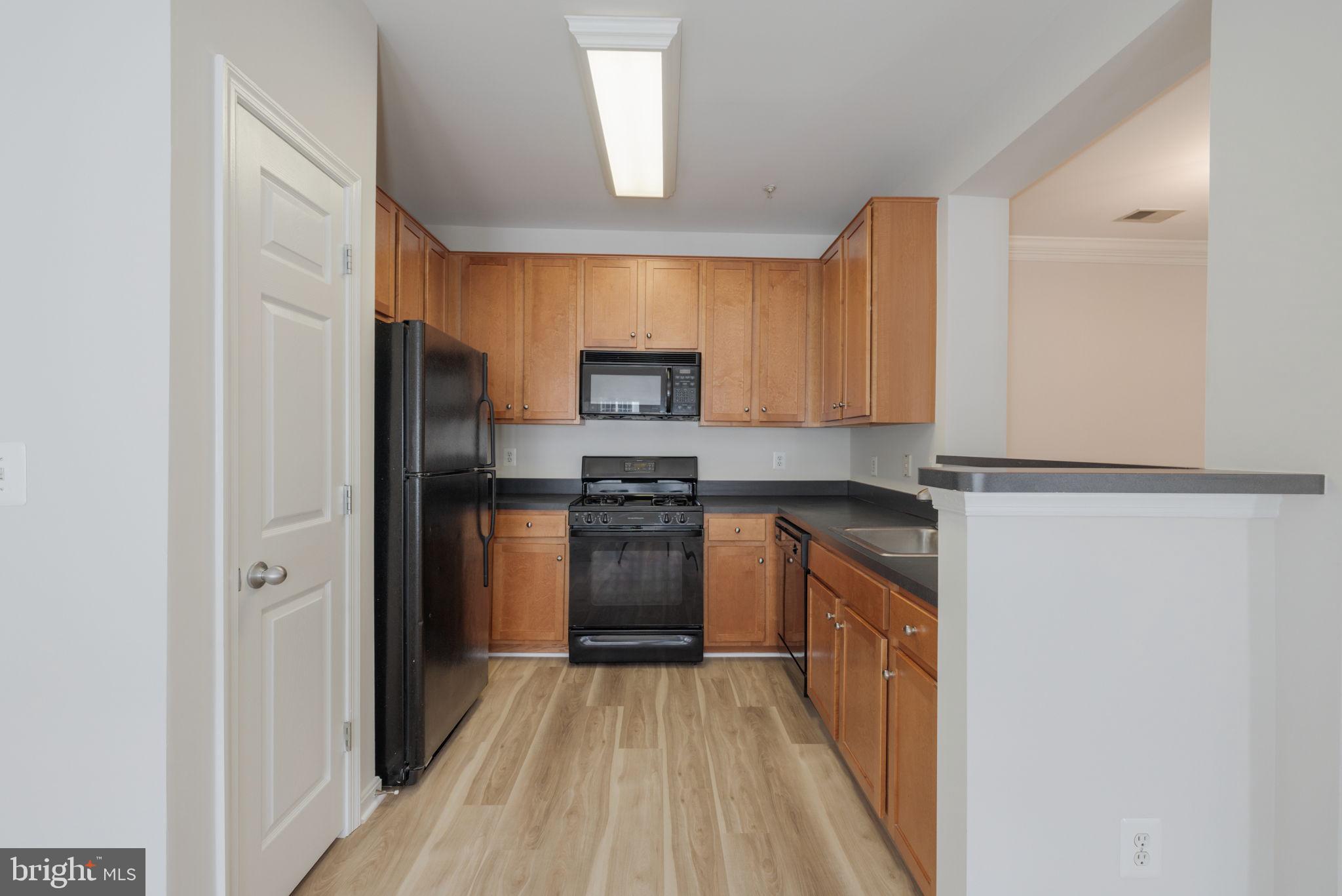 4850 EISENHOWER AVENUE 409