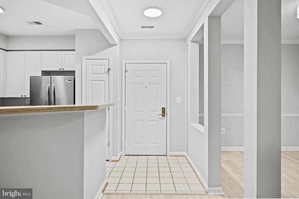 5112 DONOVAN DRIVE Unit: 107