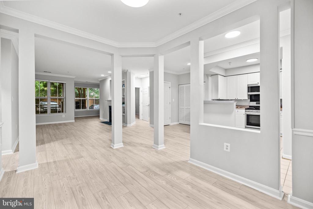 5112 DONOVAN DRIVE Unit: 107