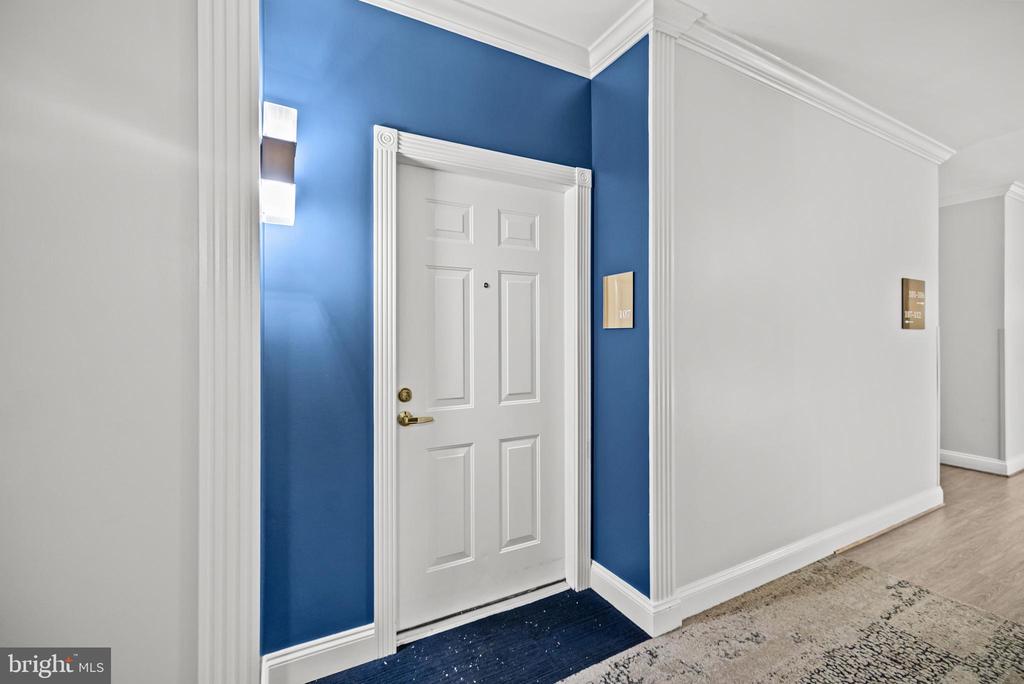 5112 DONOVAN DRIVE Unit: 107