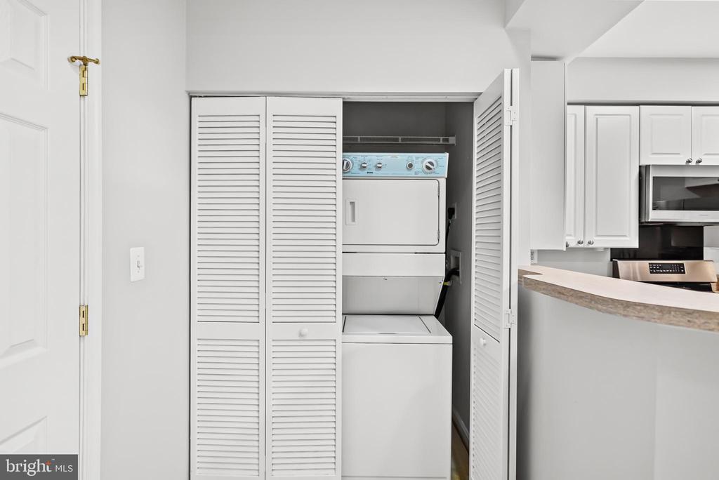 5112 DONOVAN DRIVE Unit: 107