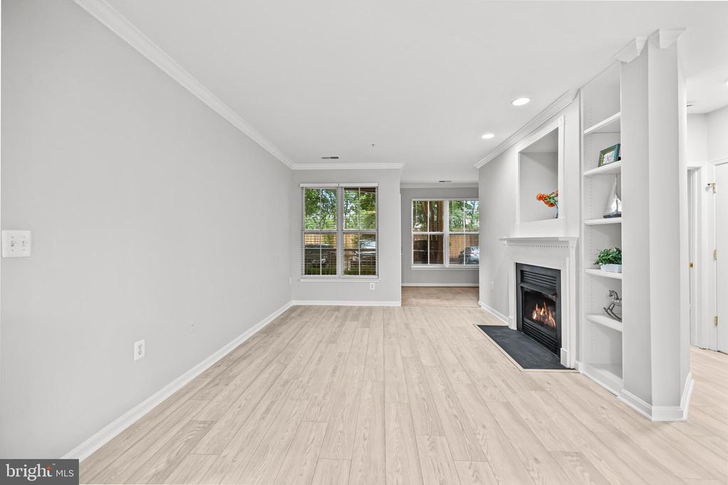 5112 DONOVAN DRIVE Unit: 107