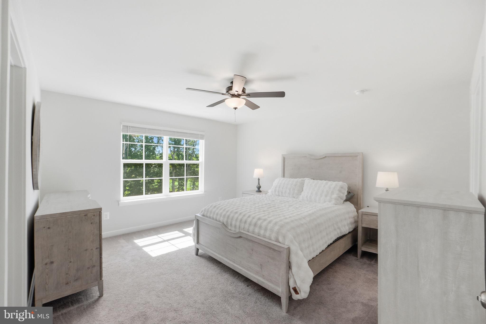 2243 BARHILL