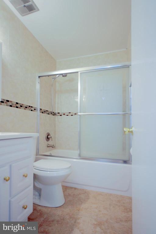 3326 Buckeye Ln