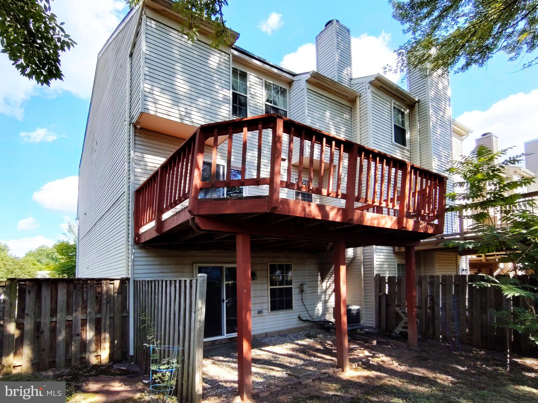 3326 Buckeye Ln