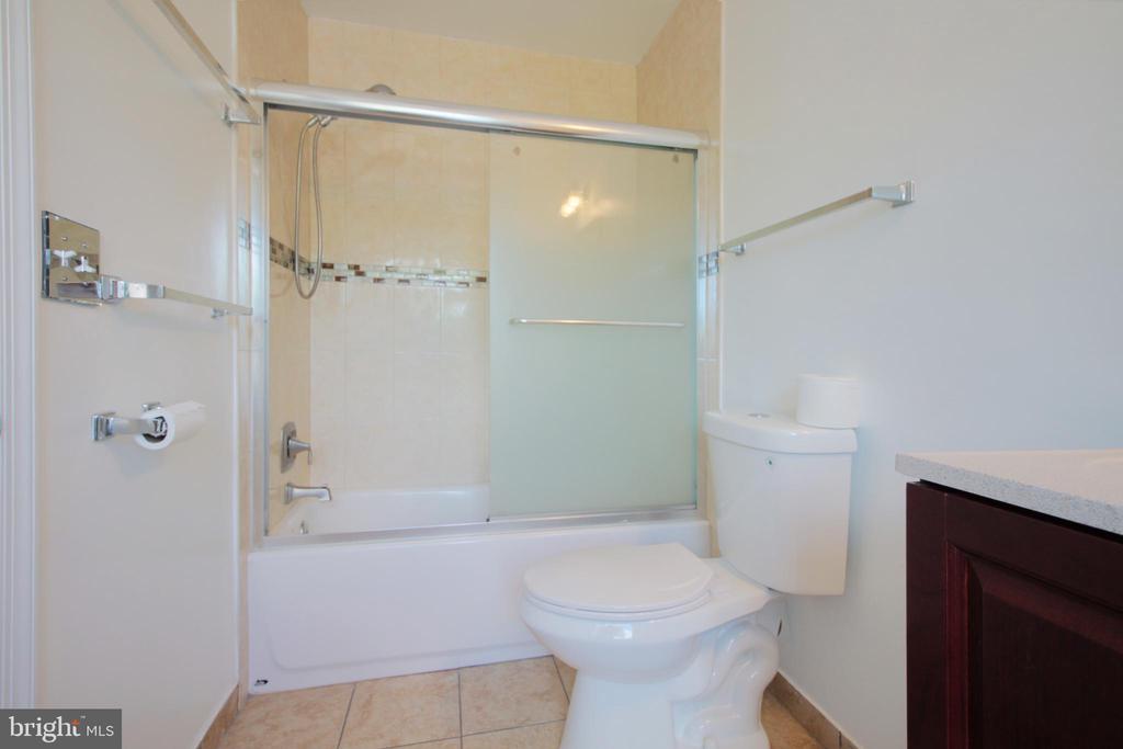 3326 Buckeye Ln
