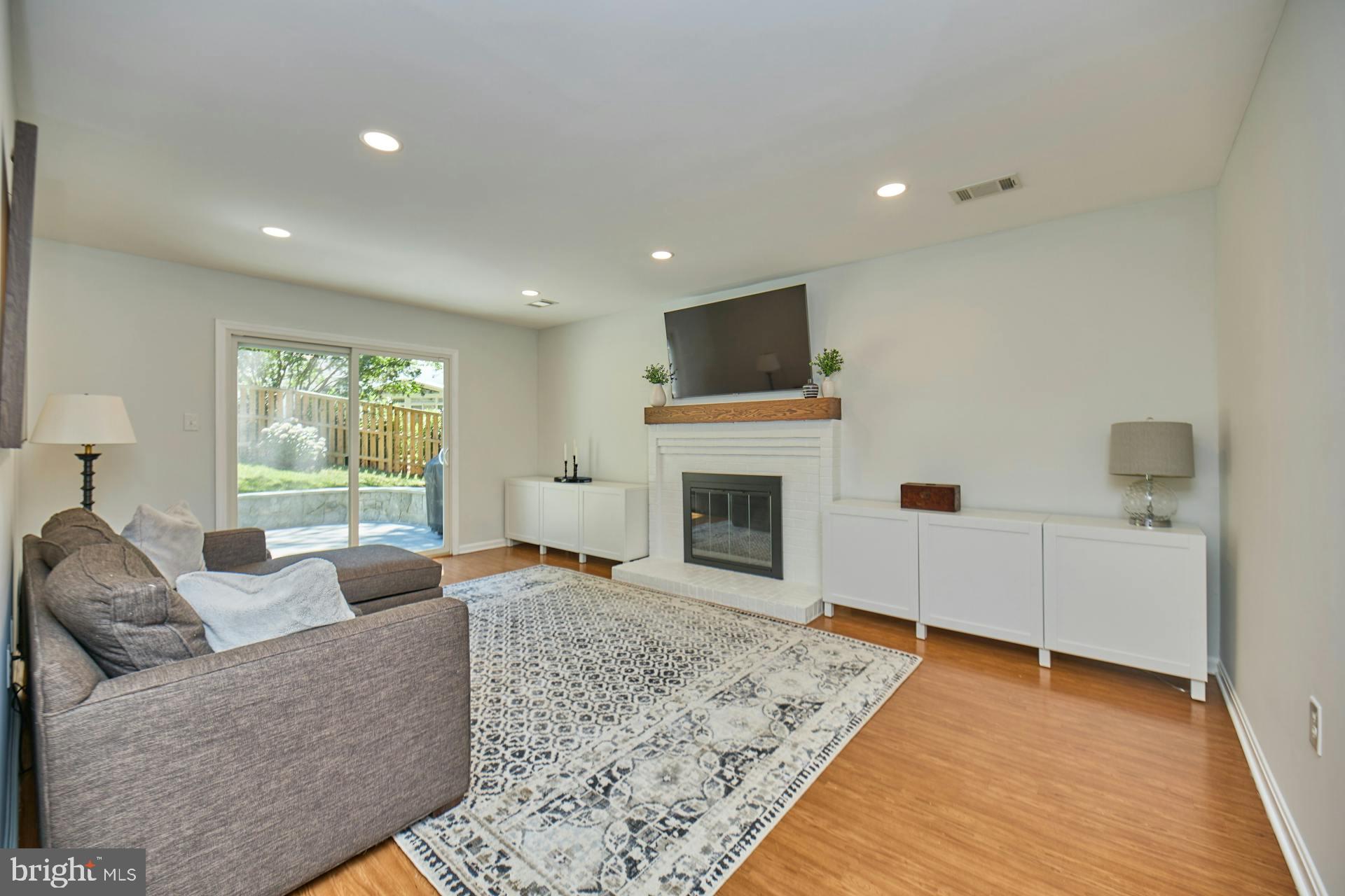 4515 Fidelity Ct