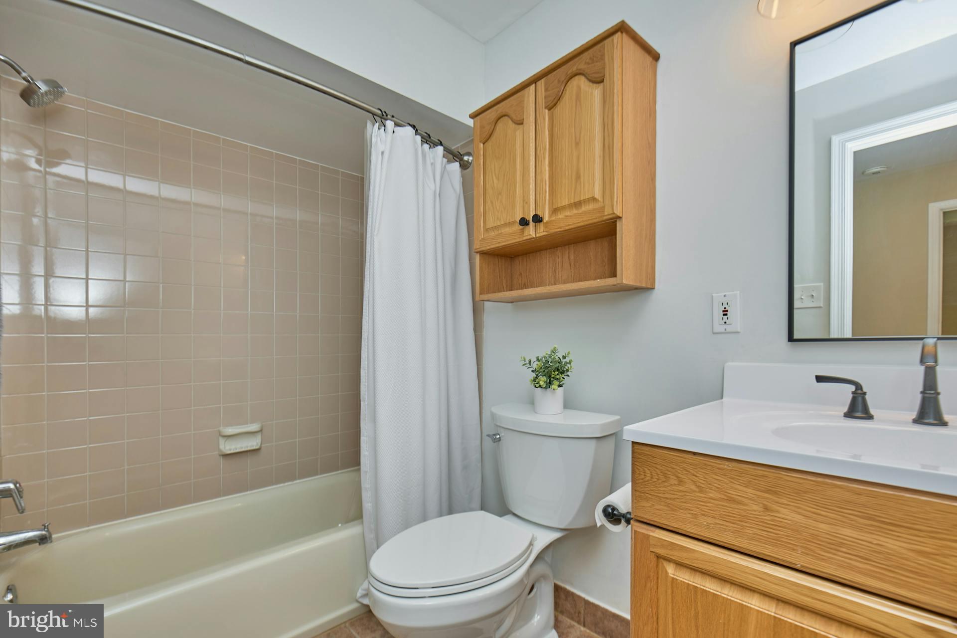 4515 Fidelity Ct