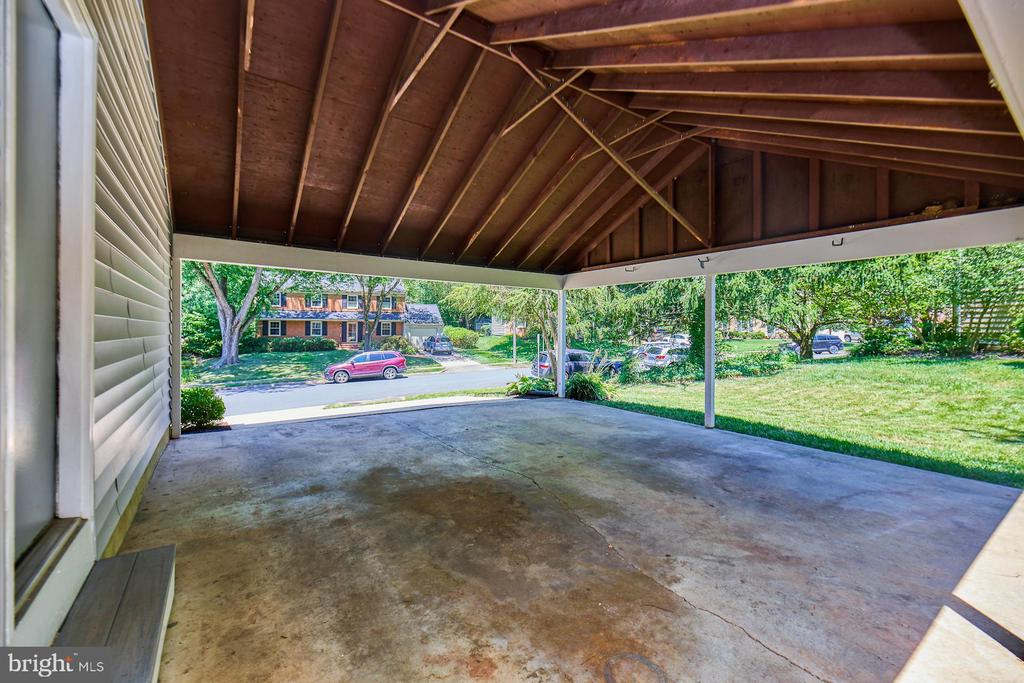 4515 Fidelity Ct