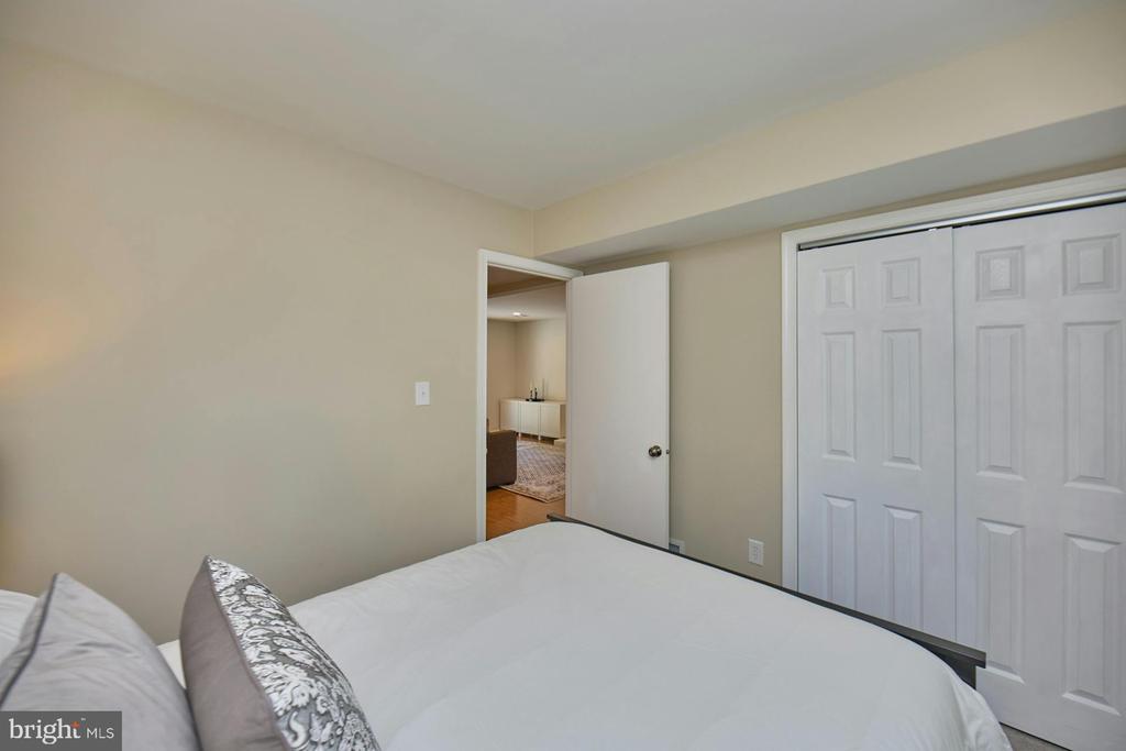 4515 Fidelity Ct