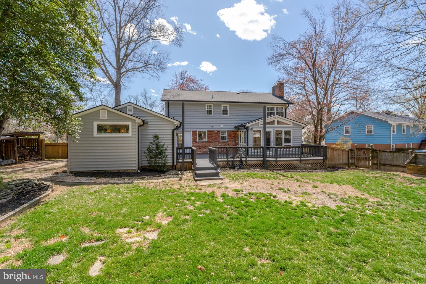4304 Robertson Blvd