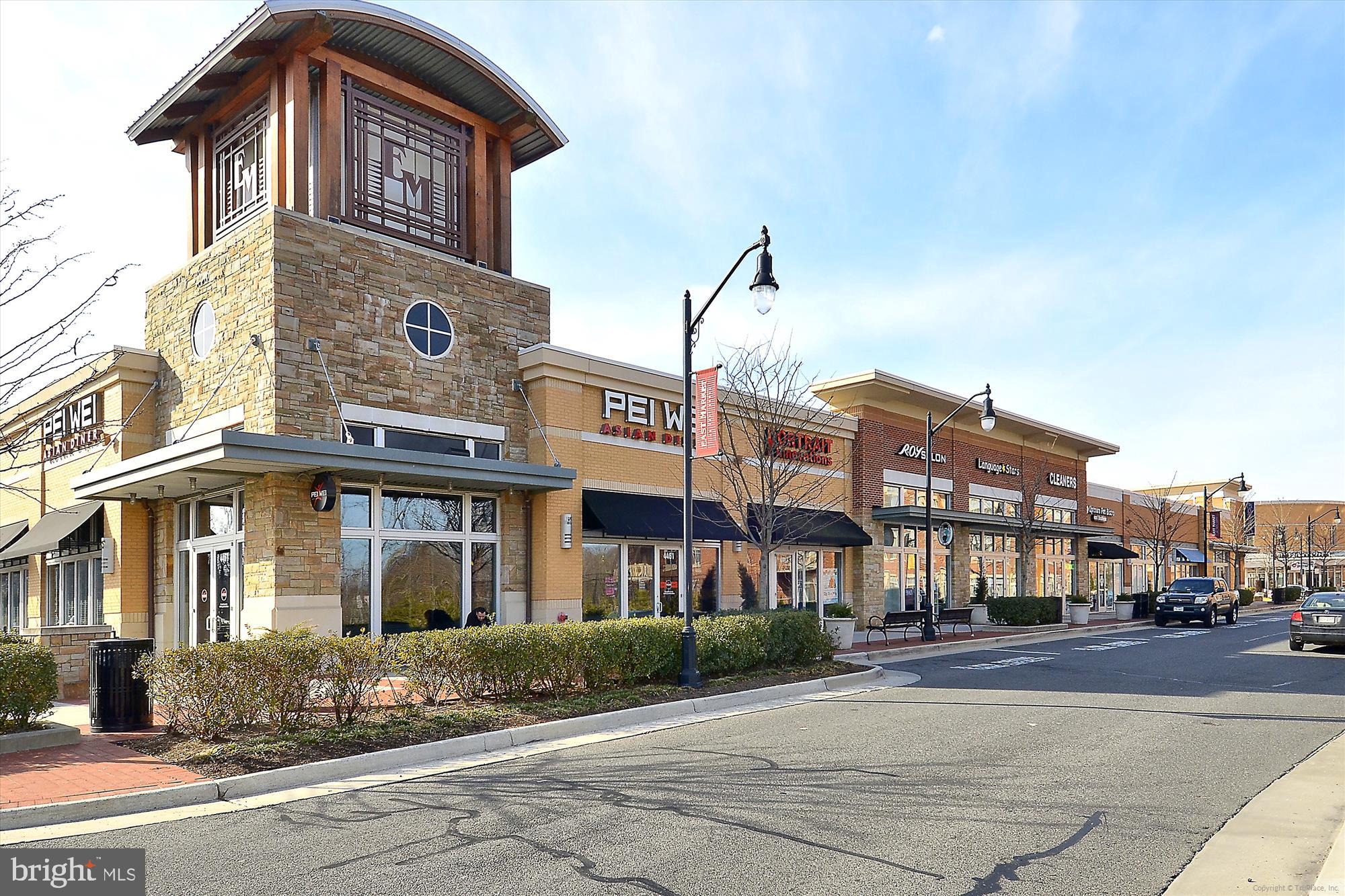 4104 MONUMENT COURT 204