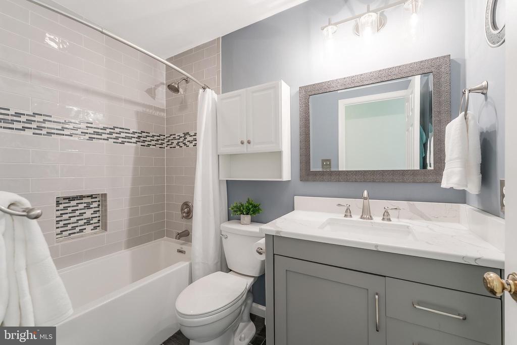 13172 LADYBANK LANE