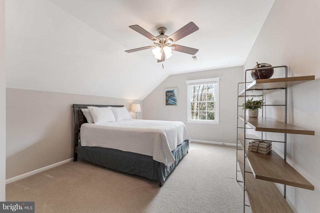 13172 LADYBANK LANE
